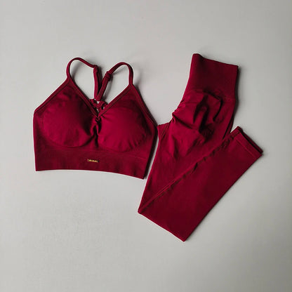 FlexFit Curve Set – Seamless yoga &amp; fitness set with V-neck and high-waist leggings