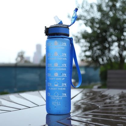 Hydra‑Smart Motivational Bottle – 1 L with time markers &amp; one‑touch lid